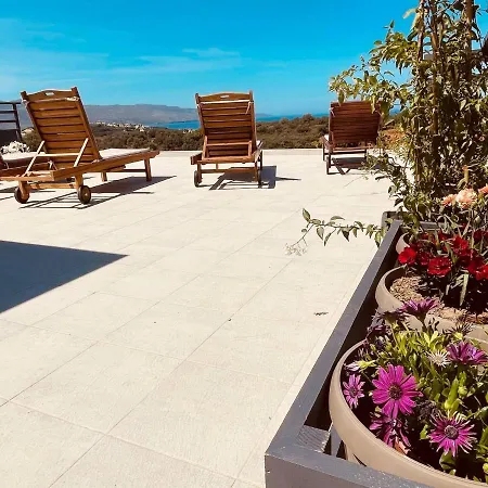 Phaedra House For Relaxing Holidays Near Platanias *